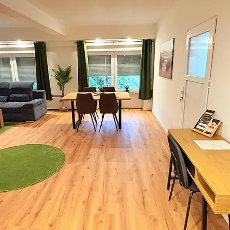 Familienapartment شقة